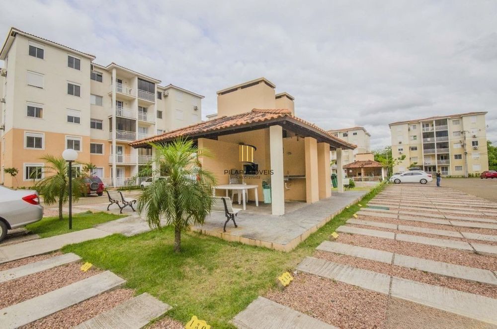 Apartamento Térreo com 3 quartos, vaga, piscina e elevador no bairro Humaitá.