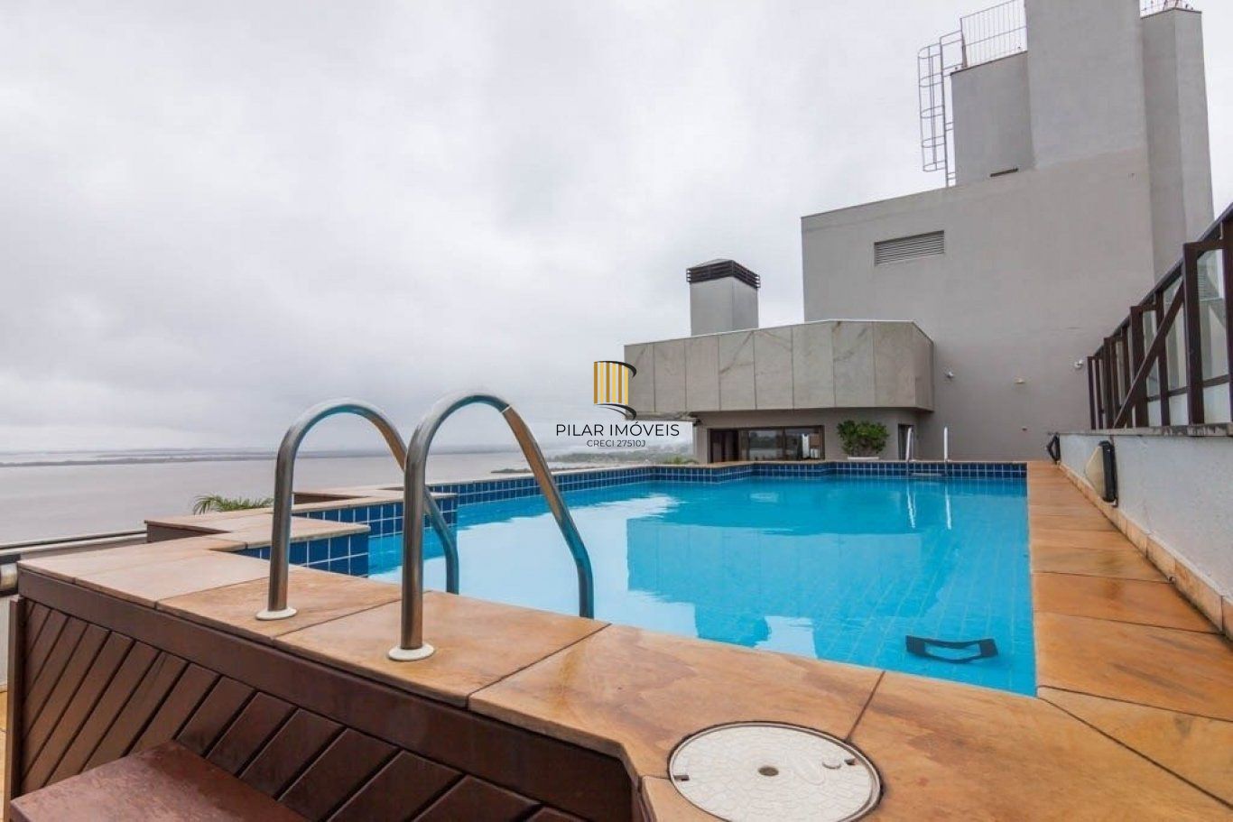 Apartamento à venda com 3 quartos 125 m² no Menino Deus