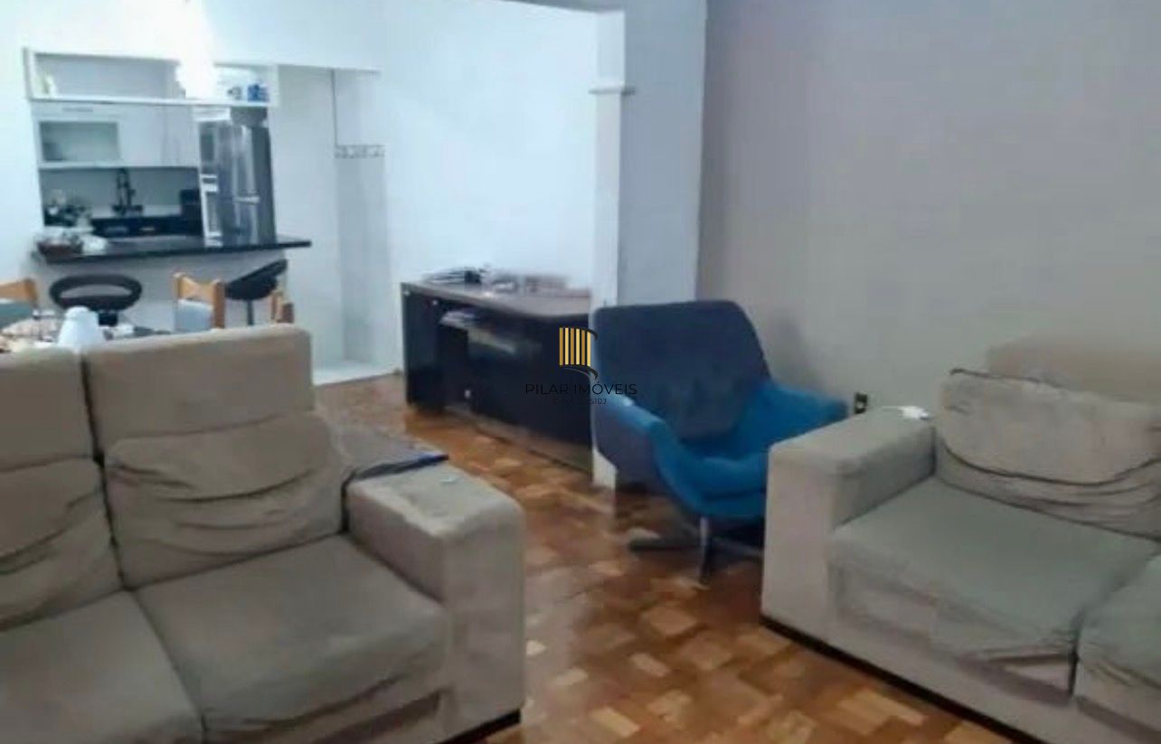 Apartamento à venda de 3 dormitórios, sacada e com 2 vagas no Bairro Rio Branco