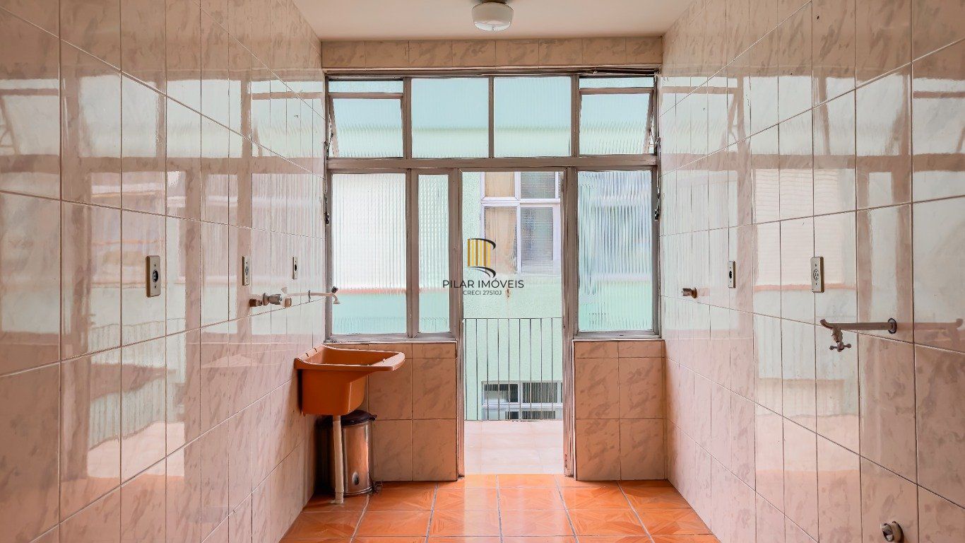 Apartamento 2 Quartos, 58m² no bairro Vila Ipiranga – Ótima Localização !