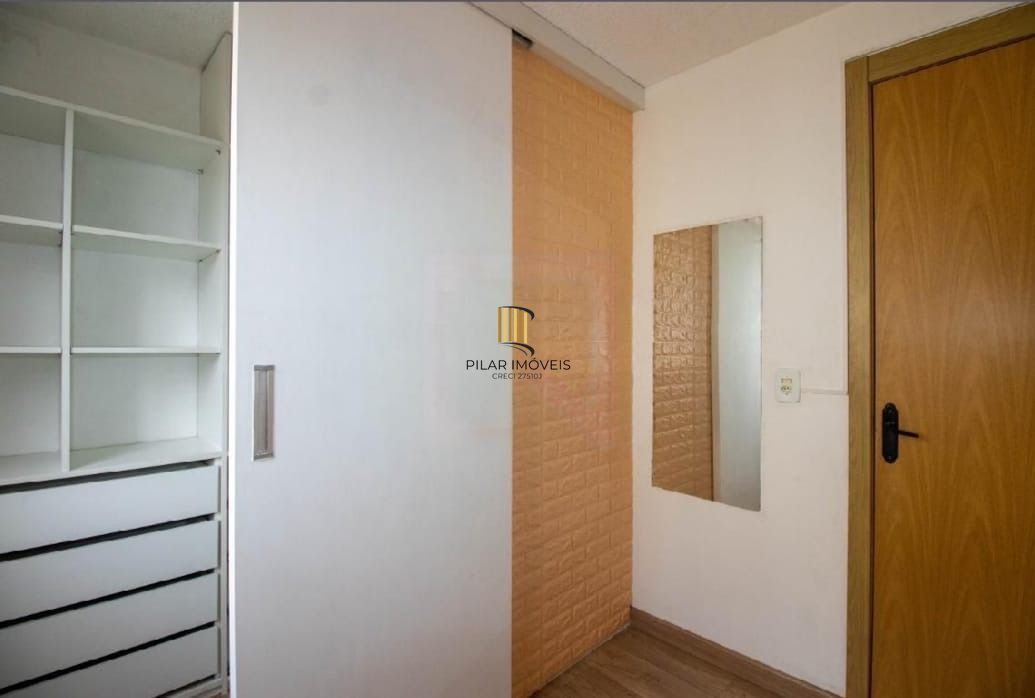 Apartamento  2 quartos com vaga no Bairro Jardim Leopoldina Porto Alegre