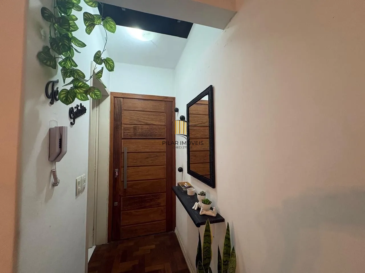 Apartamento 1 Dormitório com 1 vaga e elevador na Protásio Alves