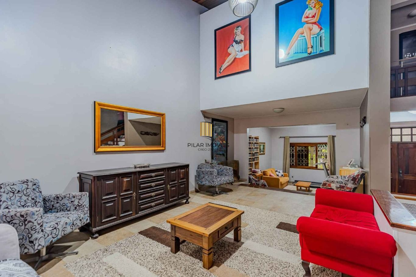 Casa com 3 quartos e 4 vagas no Bairro Vila Ipiranga