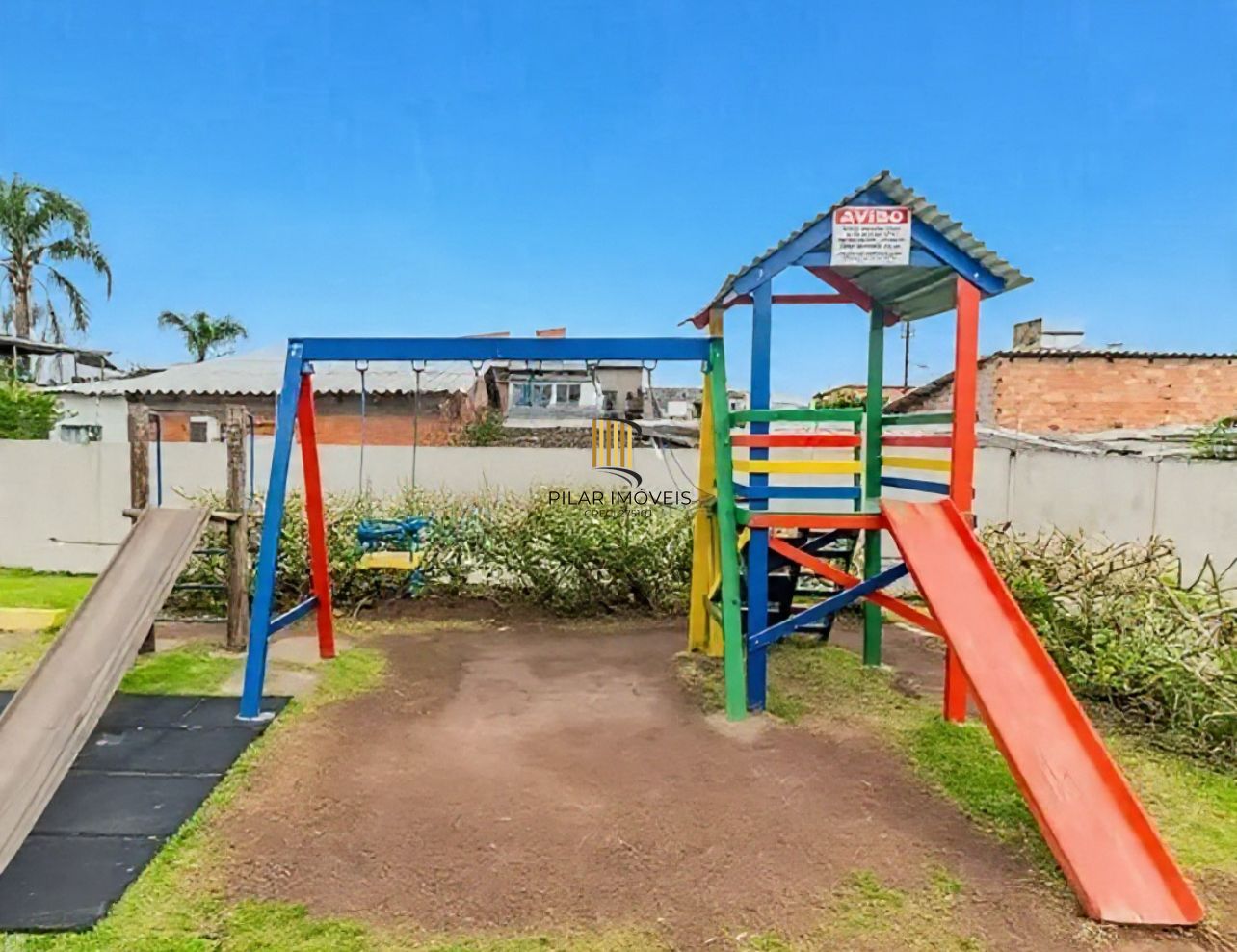 Apartamento Semi Mobiliado de 2 quartos Condomínio Pampas 2