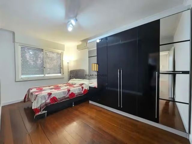 Apartamento de 2 dormitórios no bairro vila jardim Porto Alegre.