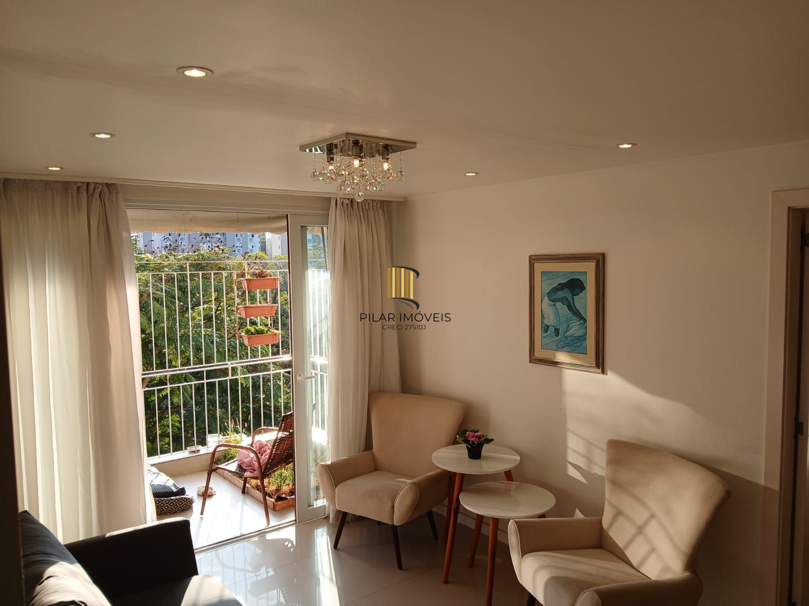 Apartamento com 3 quartos(1 suíte) e 1 vaga de garagem no Bairro Jardim Lindóia
