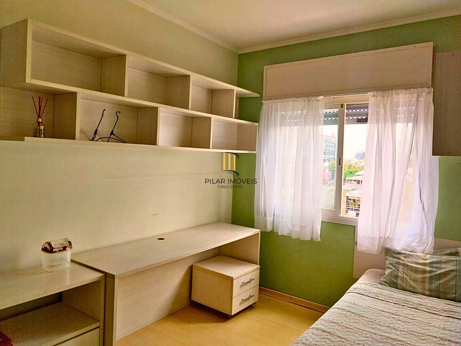 Apartamento à venda com 3 quartos 102 m²