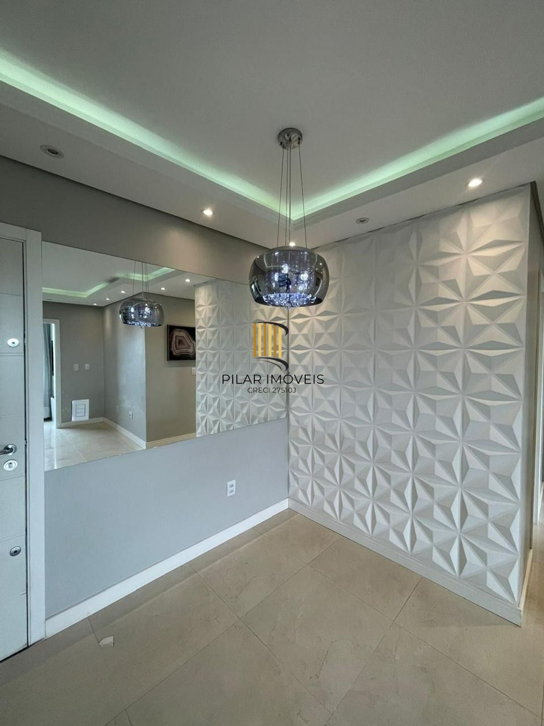 Apartamento 65m² com 2 dormitorios, com elevador e 1 vaga de garagem em Canoas.