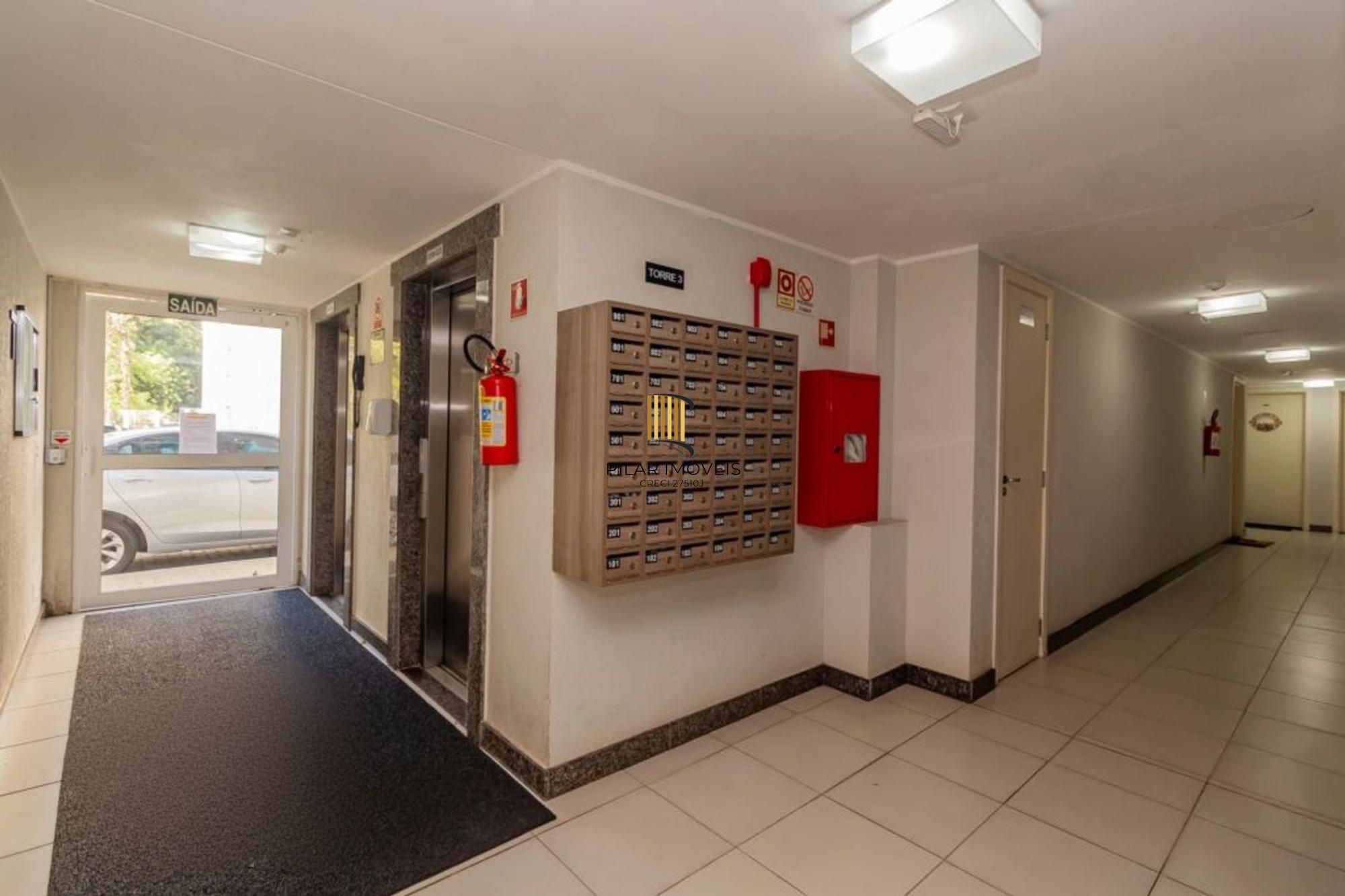Apartamento à venda com 2 quartos 49 m²