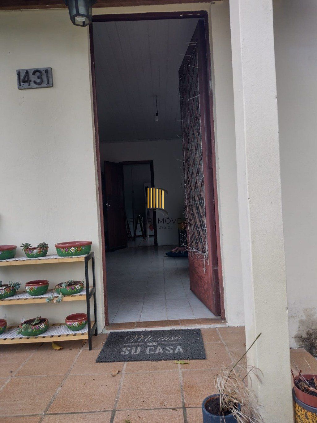 Casa com 3 quartos, 1 vaga de garagem e patio no bairro Jardim Itu