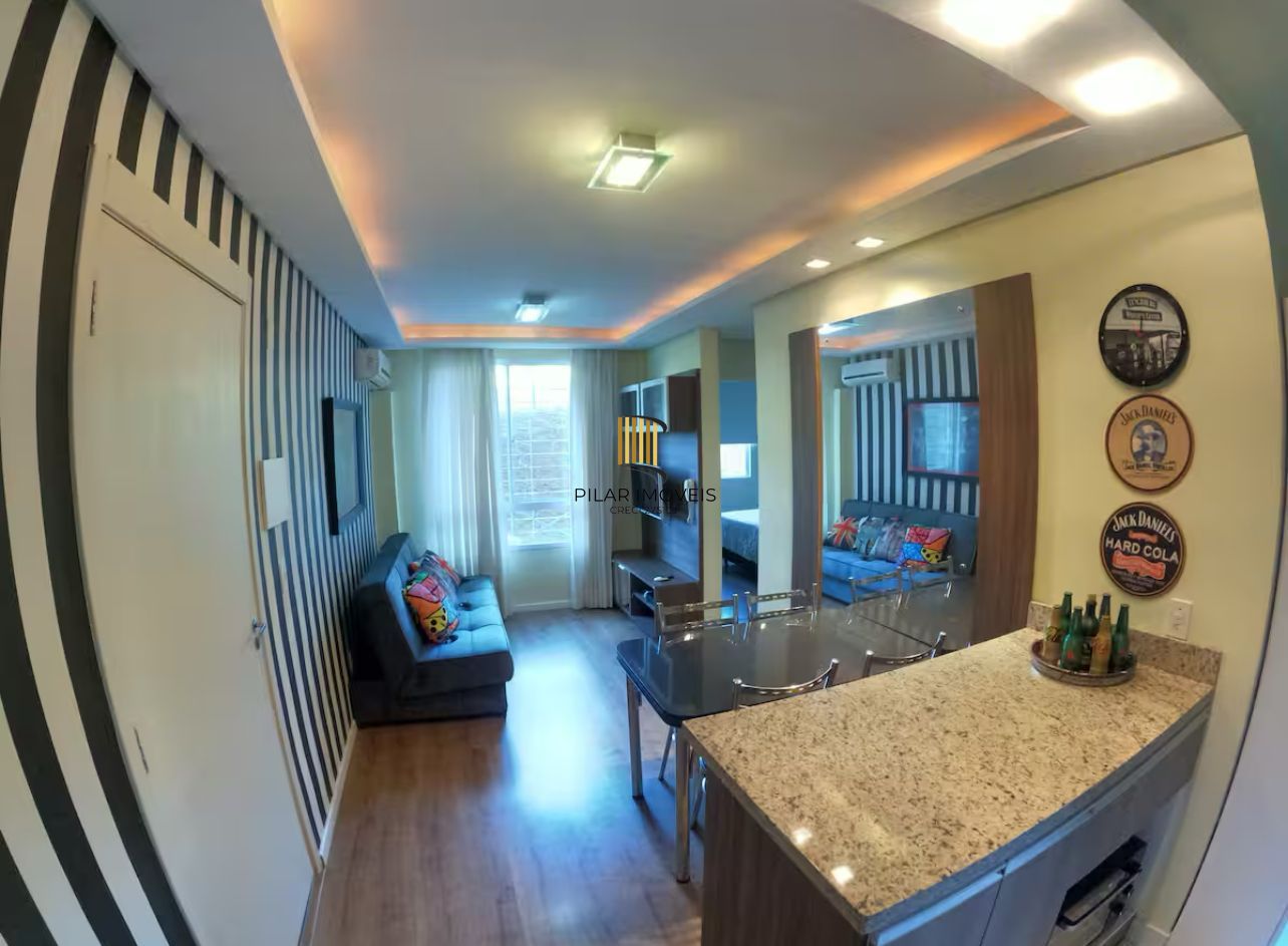 Apartamento de 2 quartos térreo com 49 metros privativos e 1 vaga de garagem