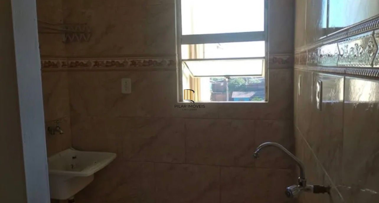 Apartamento de 2 quartos no segundo andar semi mobiliado em Gravataí