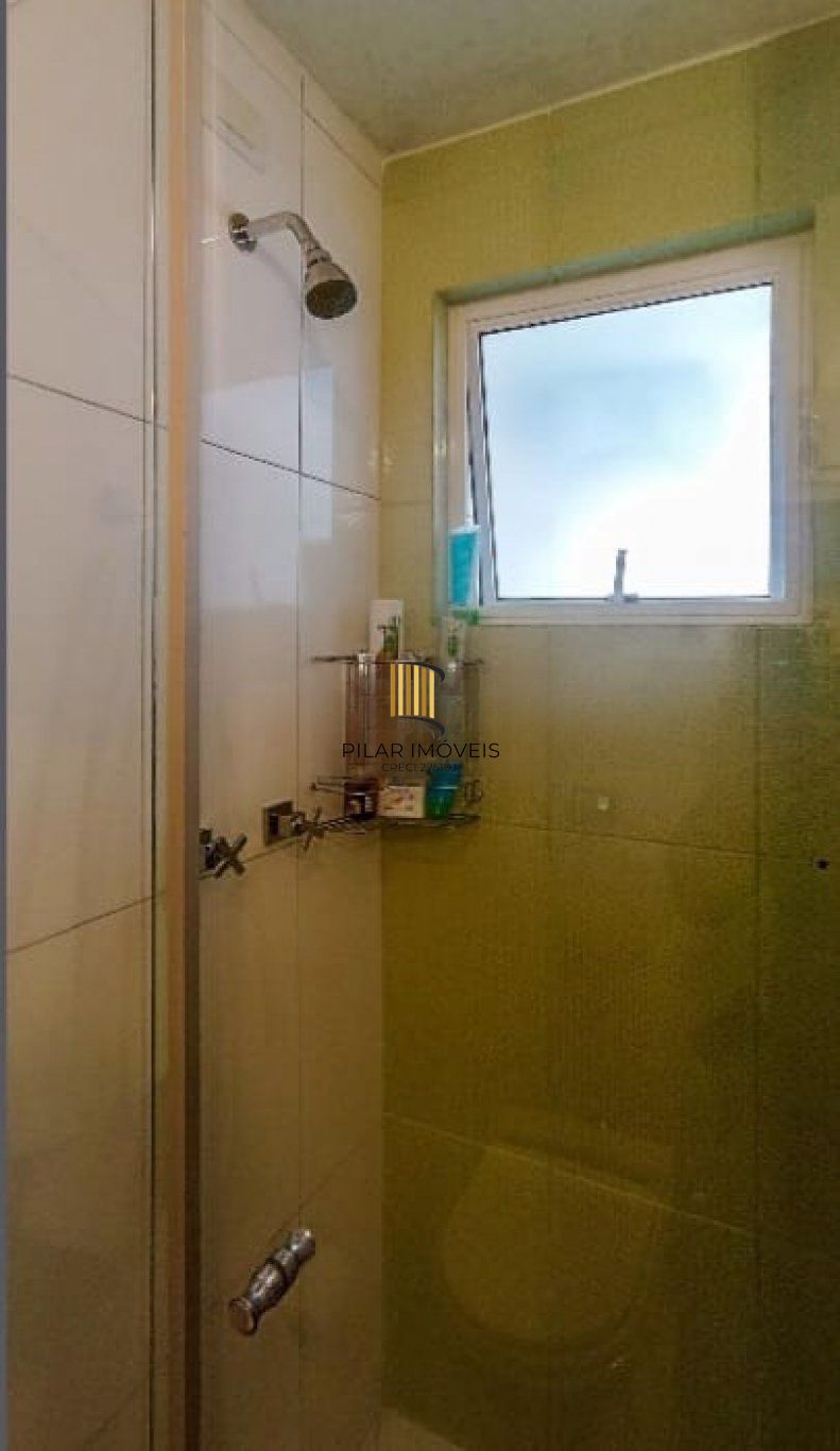 Apartamento 1 quarto, mobiliado e com 2 vagas de garagem no bairro Santana