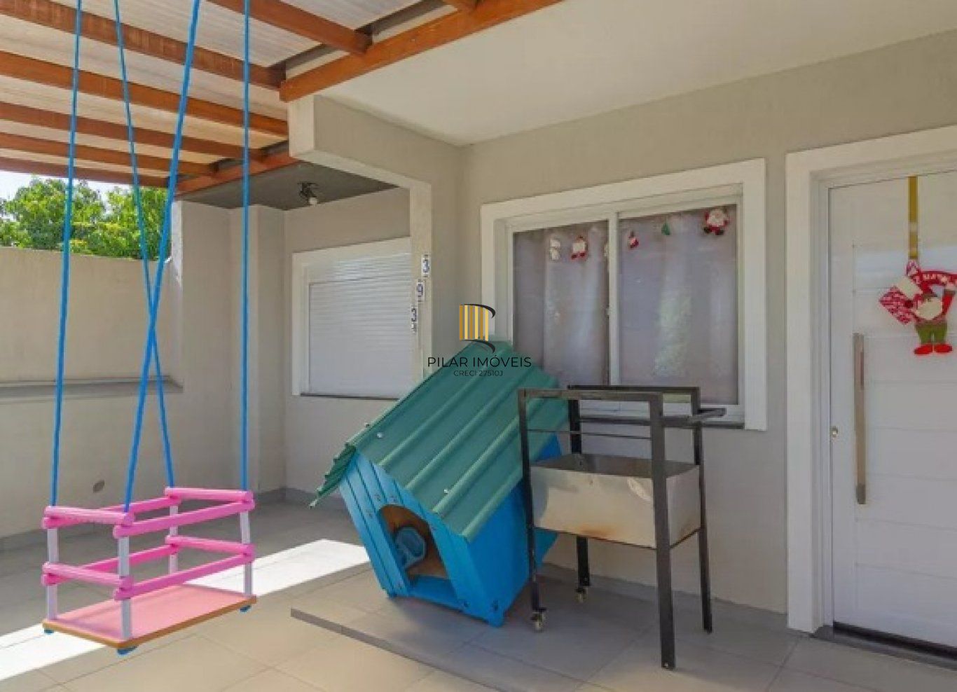 Casa de 2 Quartos e 1 vaga de garagem em Canoas.