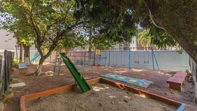 Apartamento de 2 quartos no bairro Jardim Carvalho Porto Alegre.