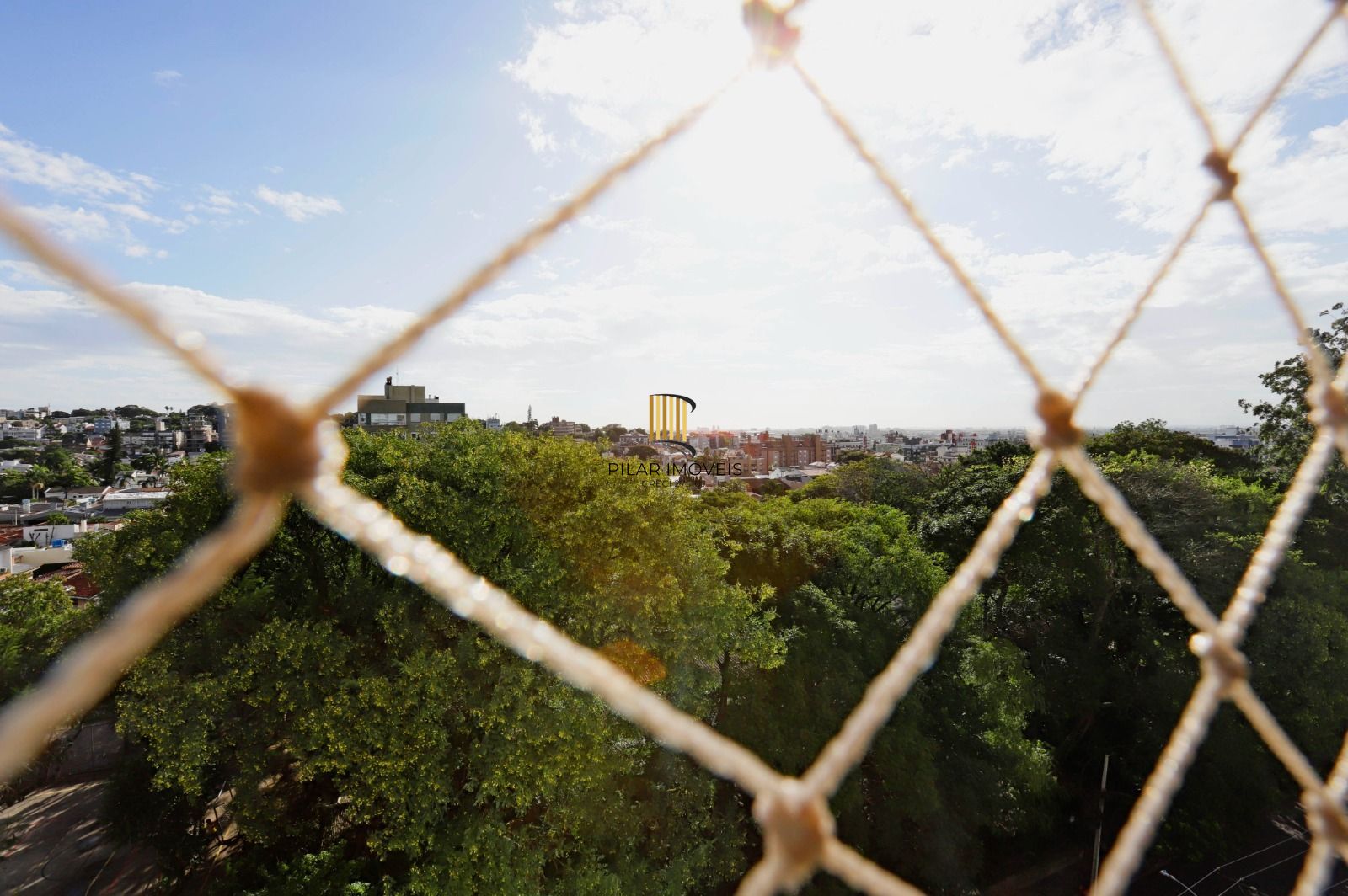 Apartamento de 2 dormitórios no bairro Jardim Lindóia