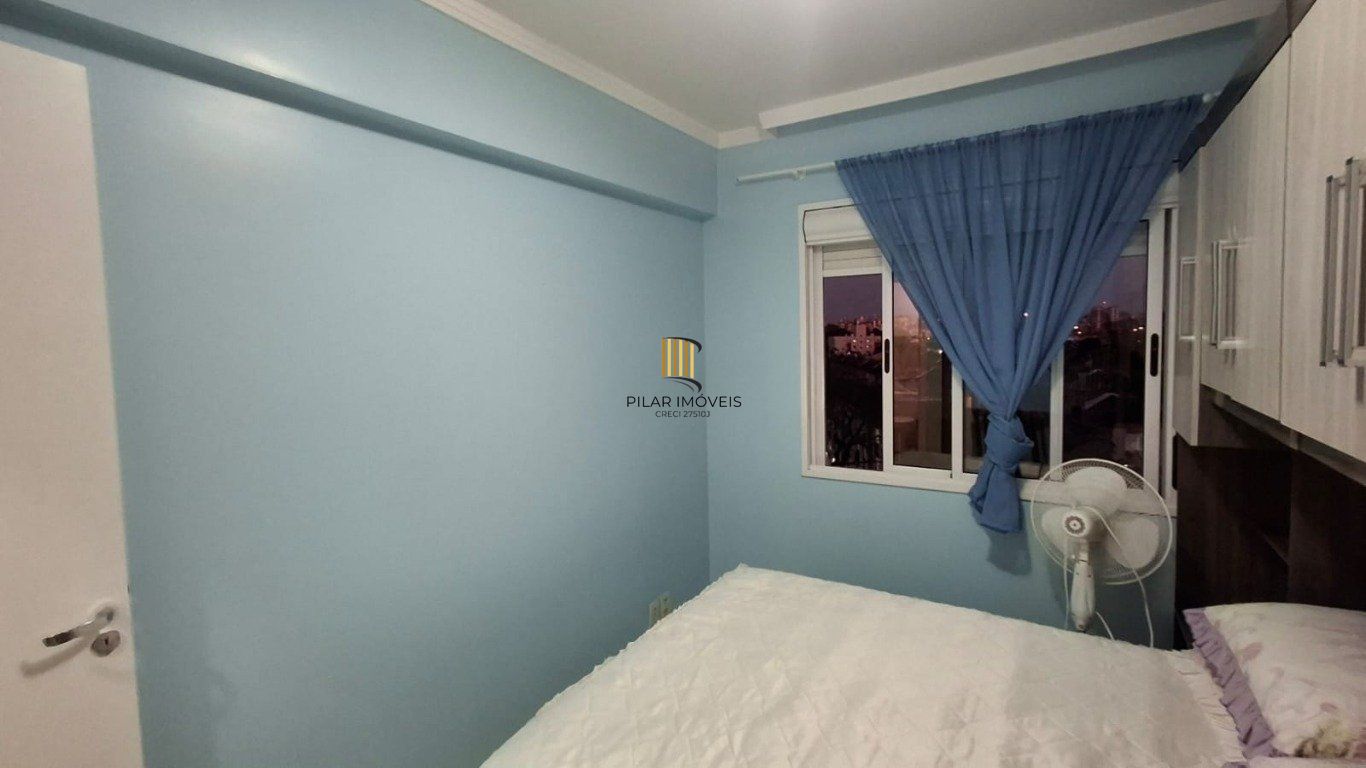 Apartamento com 2 quartos, 1 vaga e elevador no Bairro Vila Ipiranga.