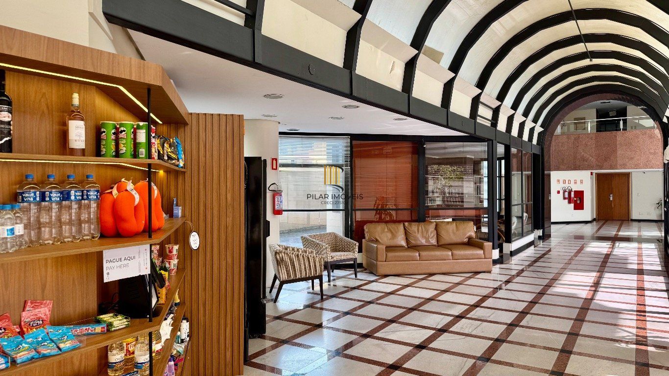 Apartamento de 1 quarto, sacada, 1 vaga, elevador no bairro Independência