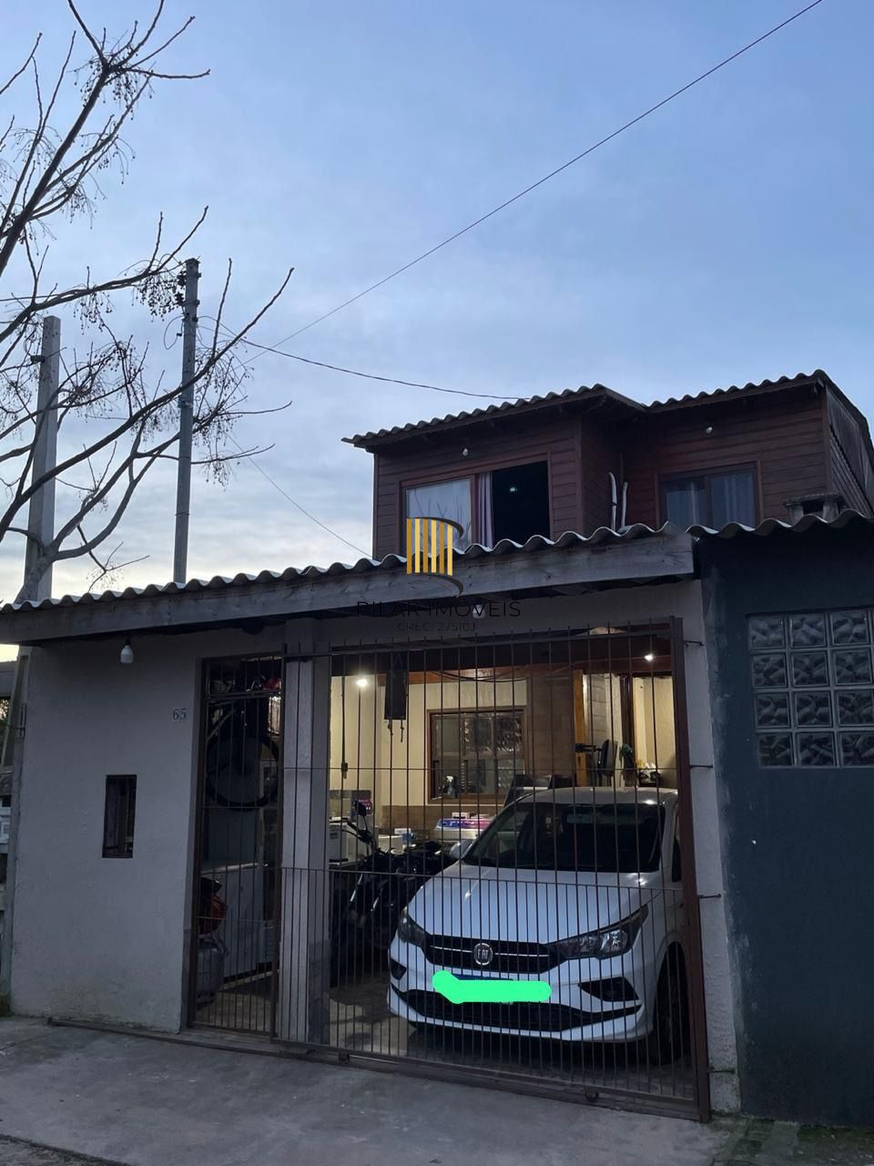 Casa 3 dormitórios no Bairro Ponta Grossa