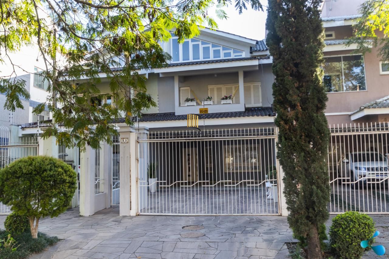 Casa com 4 dormitórios no Bairro Jardim Itu