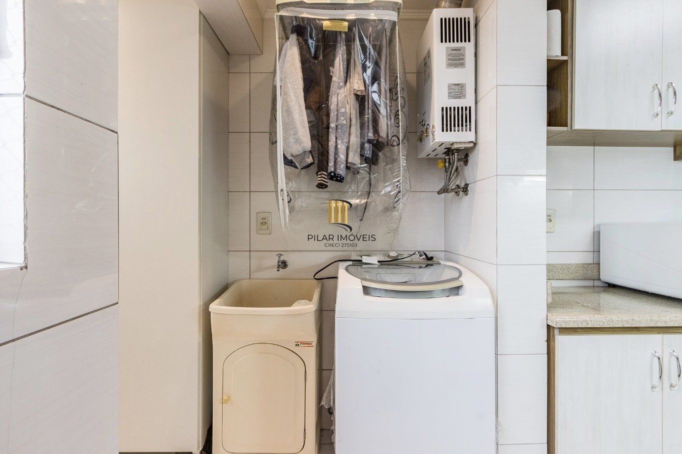 Apartamento à venda com 2 quartos 64 m² No Bairro Bom Jesus