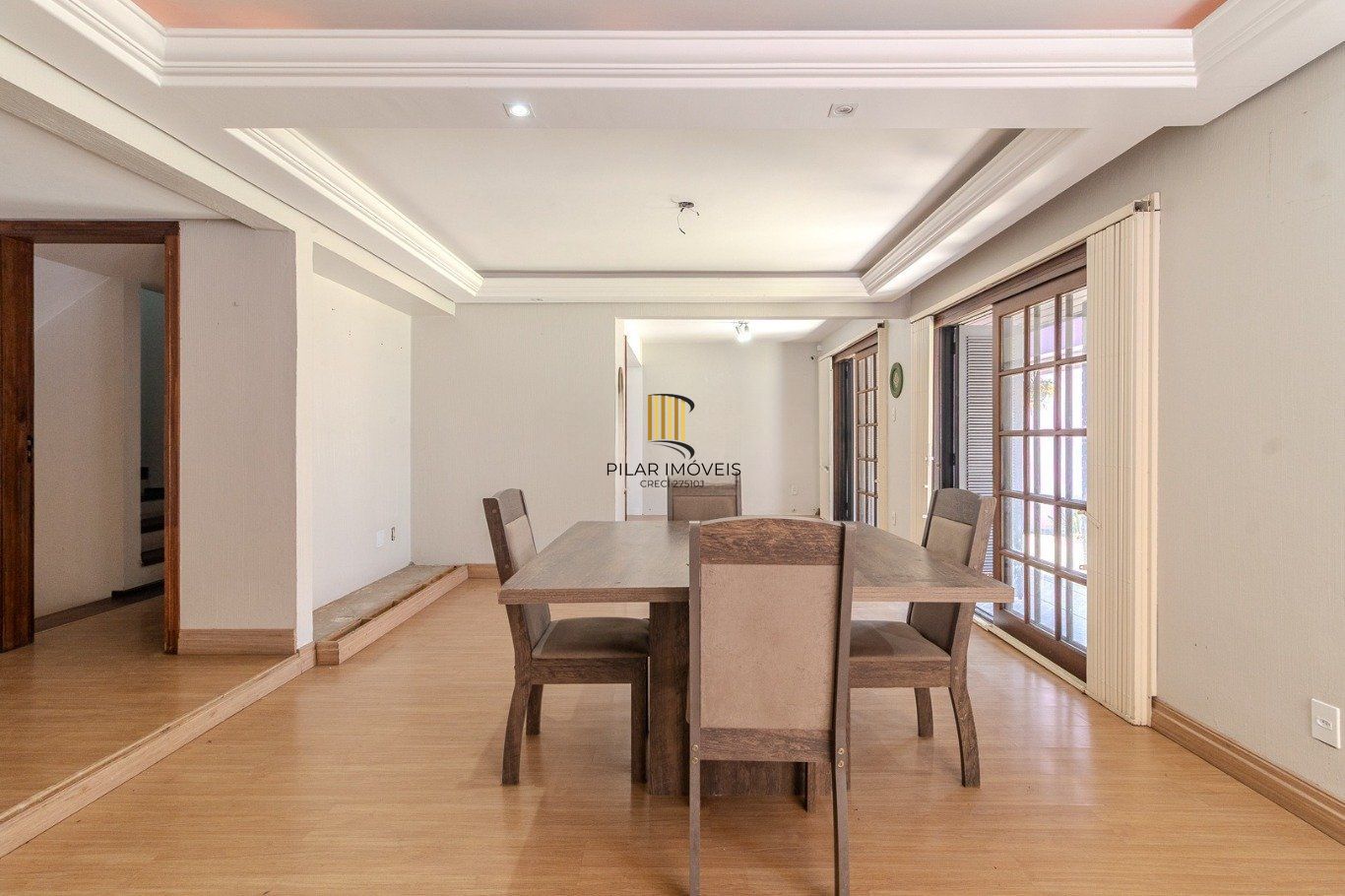 Casa com 3 quartos, vaga, piscina, Juncker e com patio no Jardim Planalto