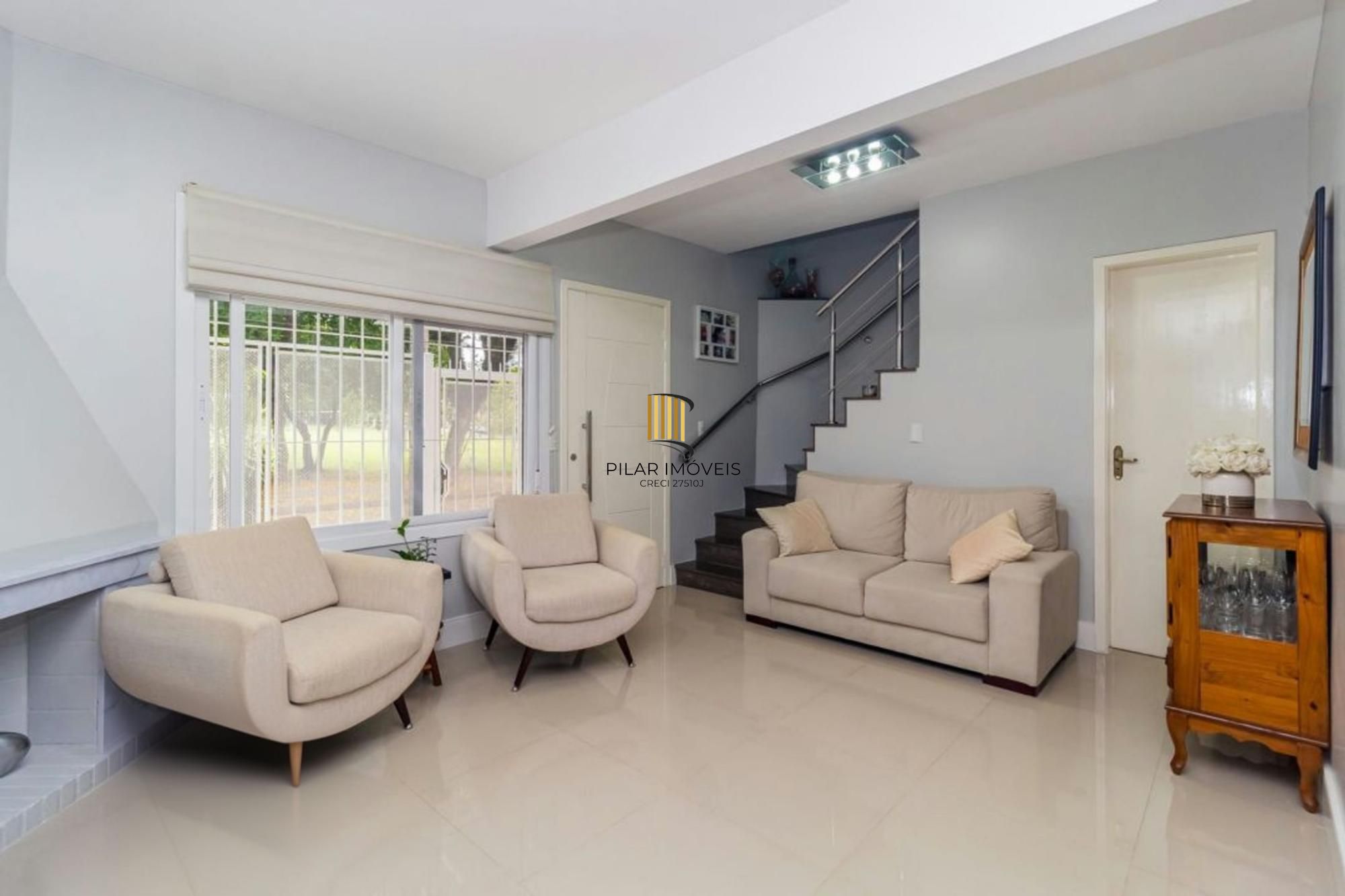 Casa com 3 dormitórios no Bairro Vila Ipiranga - Pilar Imóveis