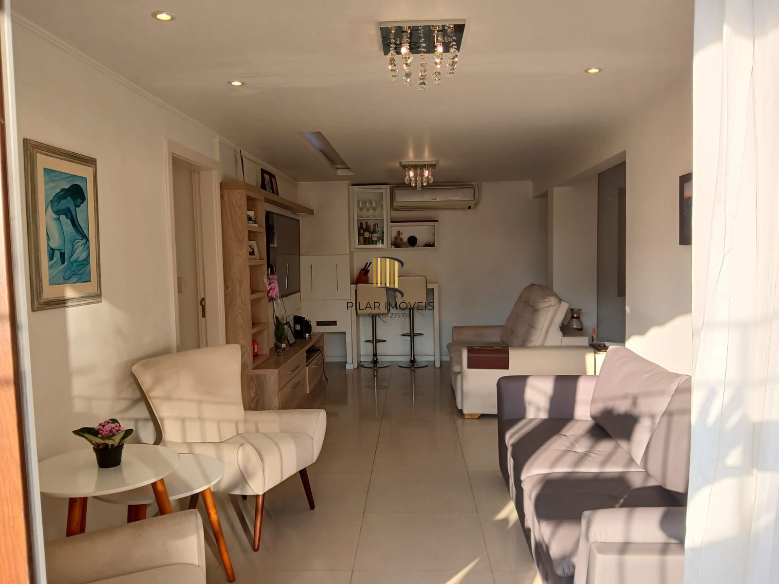 Apartamento com 3 quartos(1 suíte) e 1 vaga de garagem no Bairro Jardim Lindóia