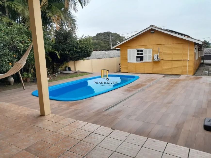 Casa com 3 Quartos e 3 banheiros à Venda, 387 m²
