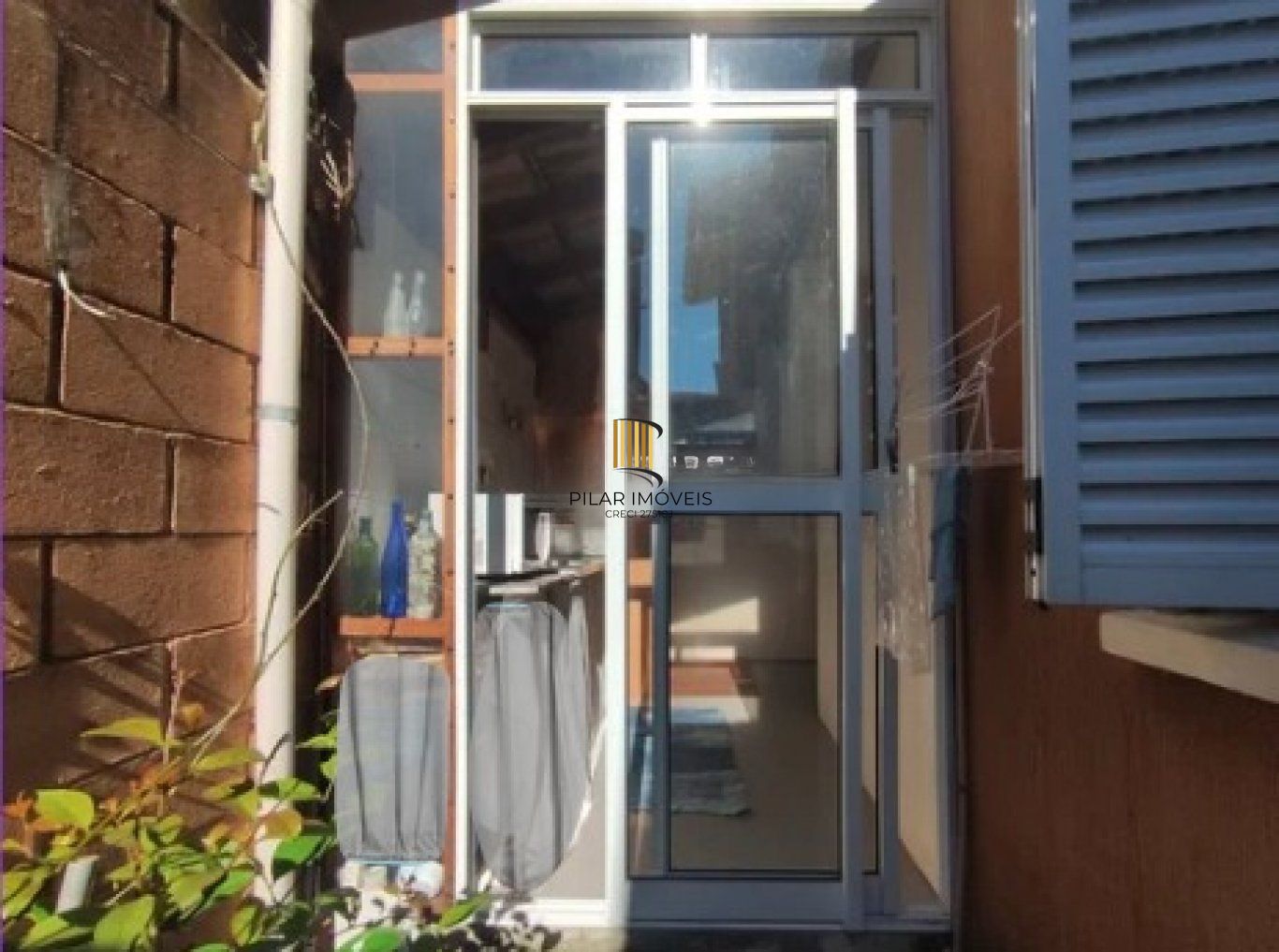 Casa em Condomínio fechado 3 dormitórios no bairro Jardim Itu.