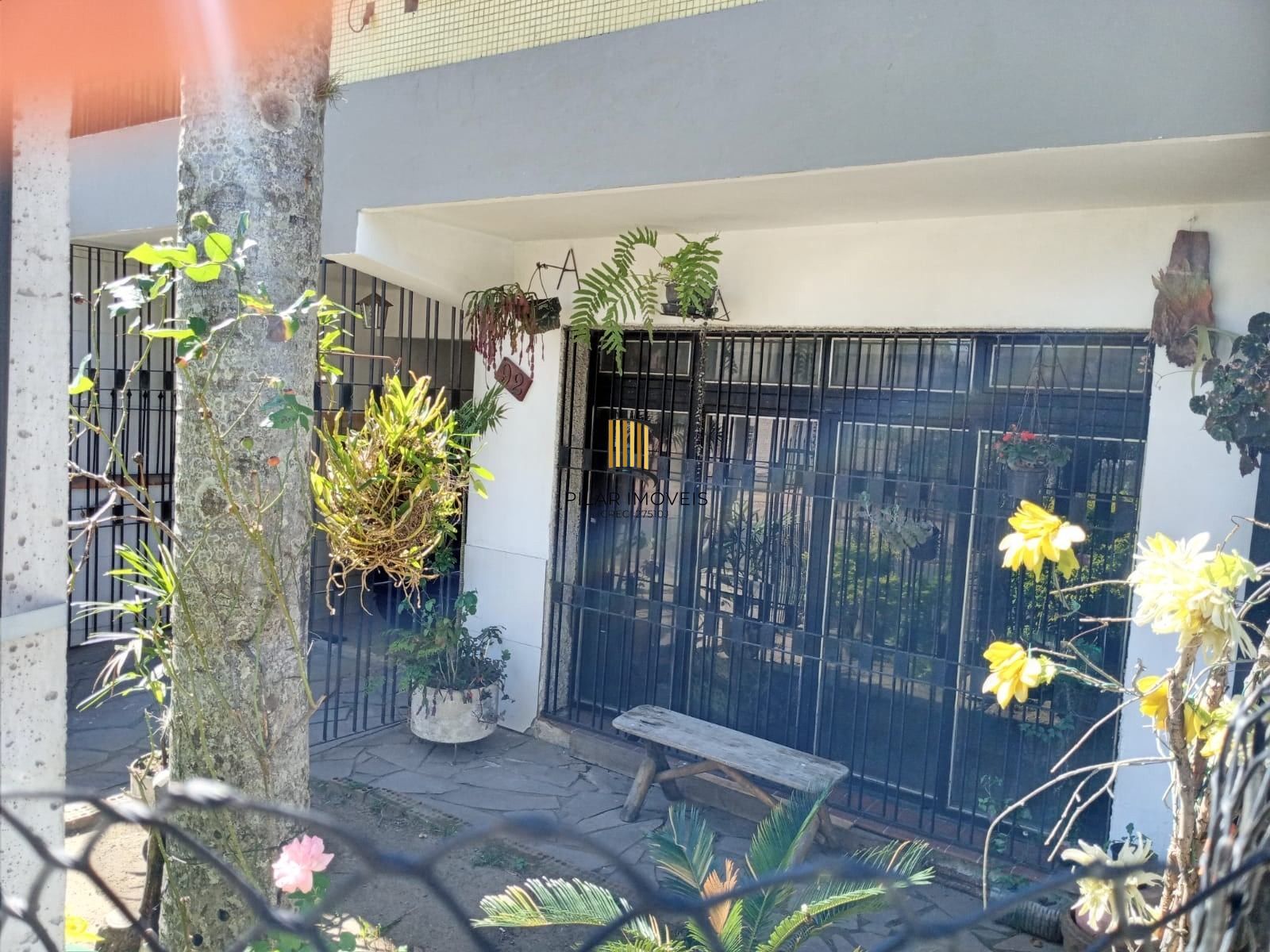 Casa 3 dormitórios e 2 vagas, 154m2 Bairro Santa Maria Goreti,  Porto Alegre