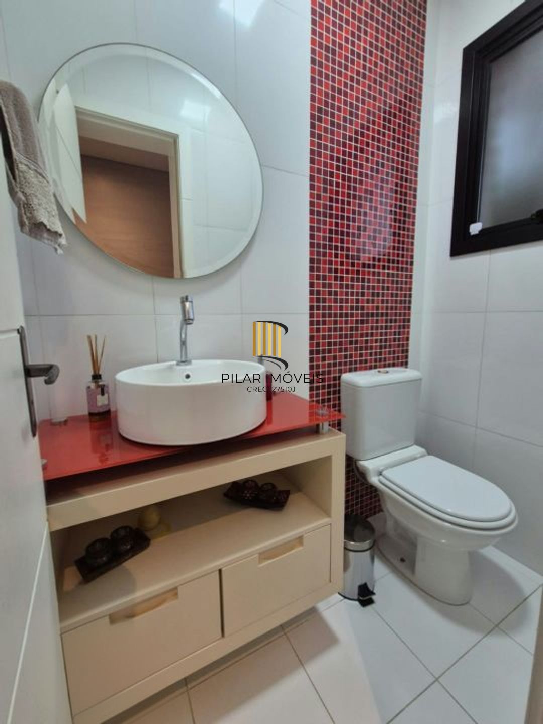 Casa de 3 dormitórios e 2 vagas de garagem coberta Canoas.