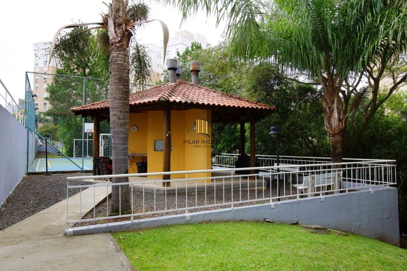 Apartamento com 2 quartos e 57m² à venda em Jardim Carvalho, Porto Alegre