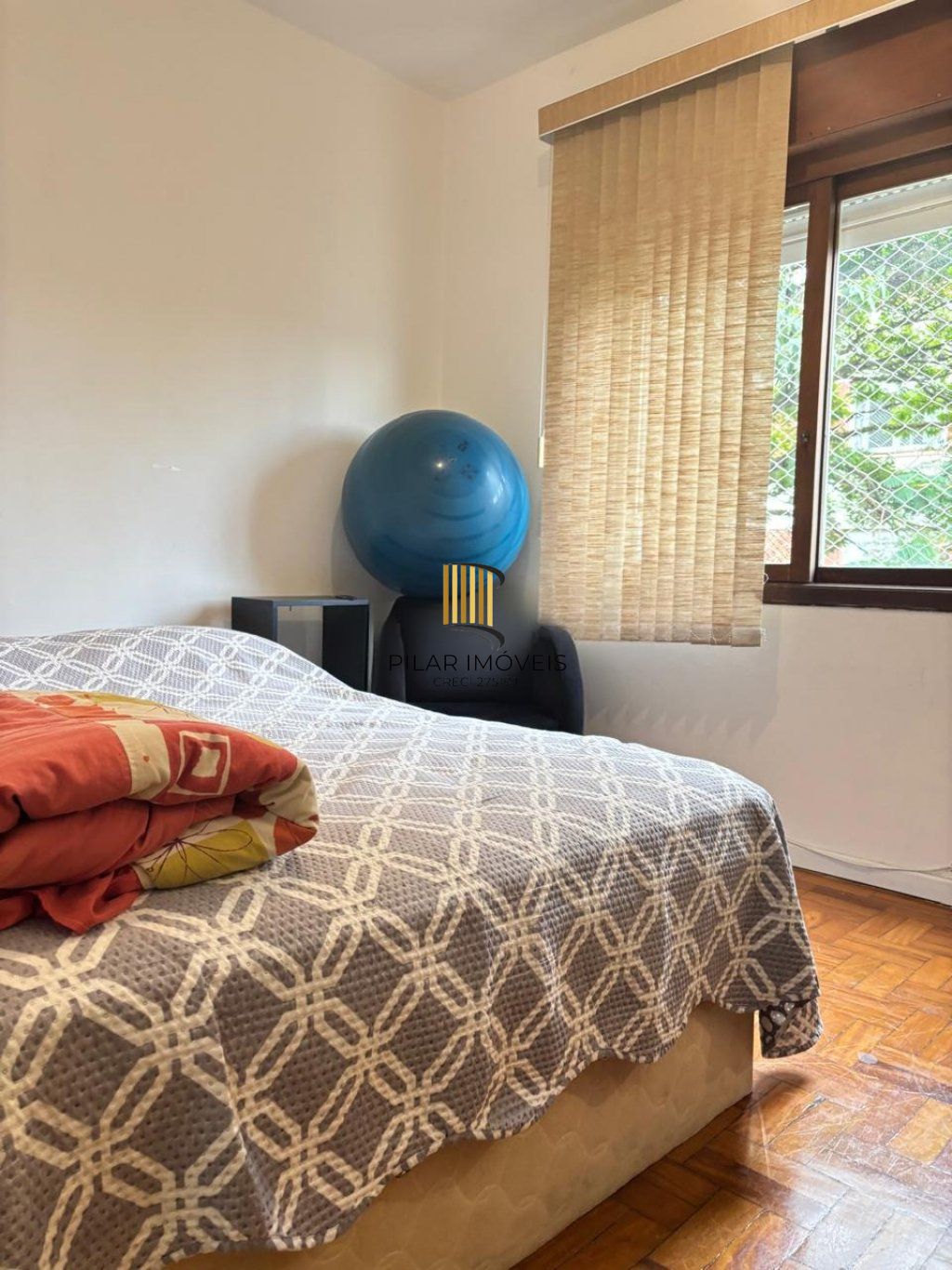 Apartamento 3 dormitórios com 84 metros privativos no bairro Menino Deus.
