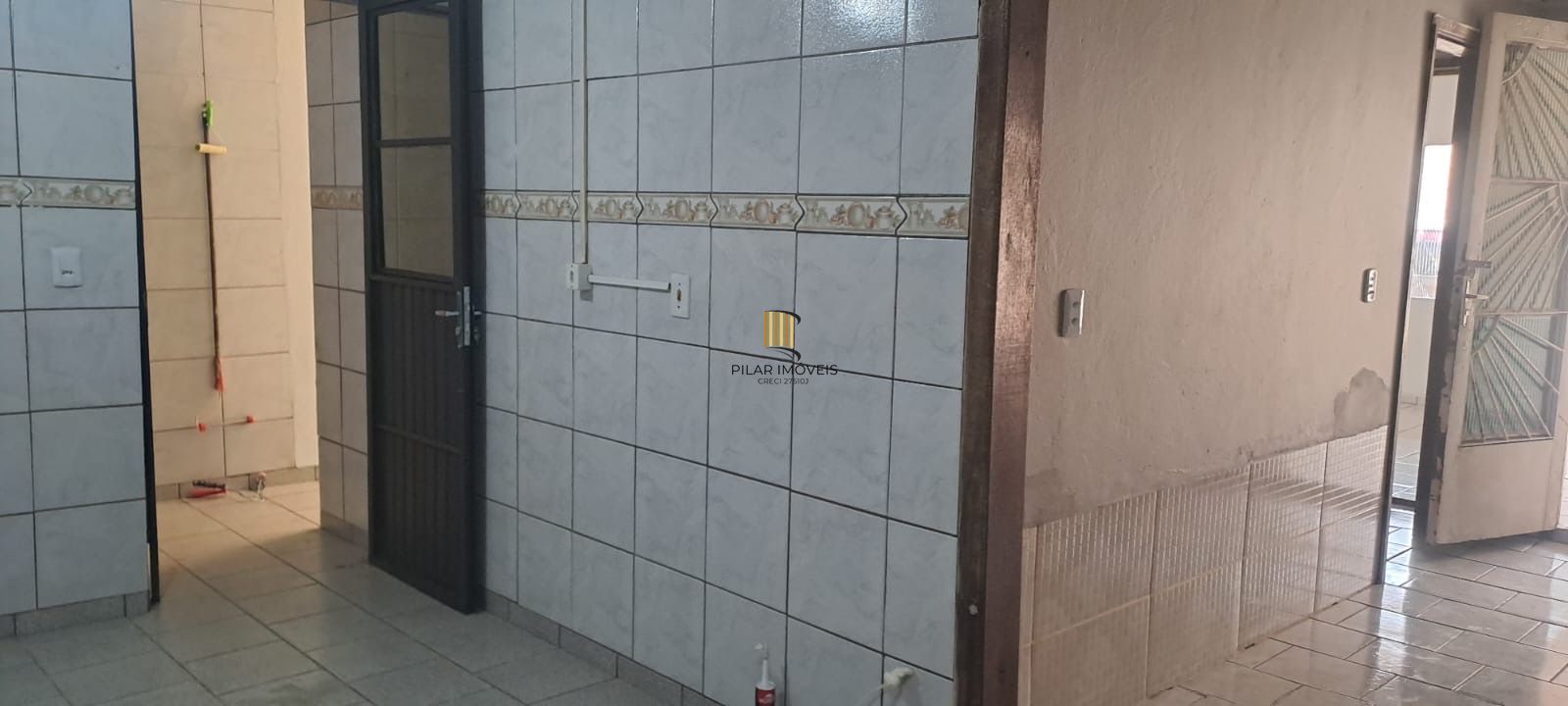 Casa com 2 quartos 1 vaga na Rua União, Zona Norte de Porto Alegre