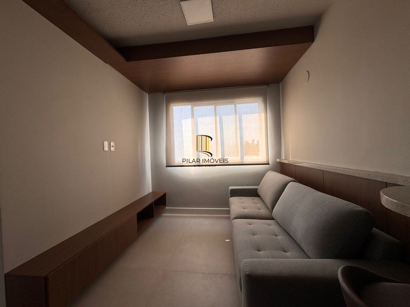 Apartamento de 2 dormitórios, elevador e 1 vaga de garagem em Canoas.