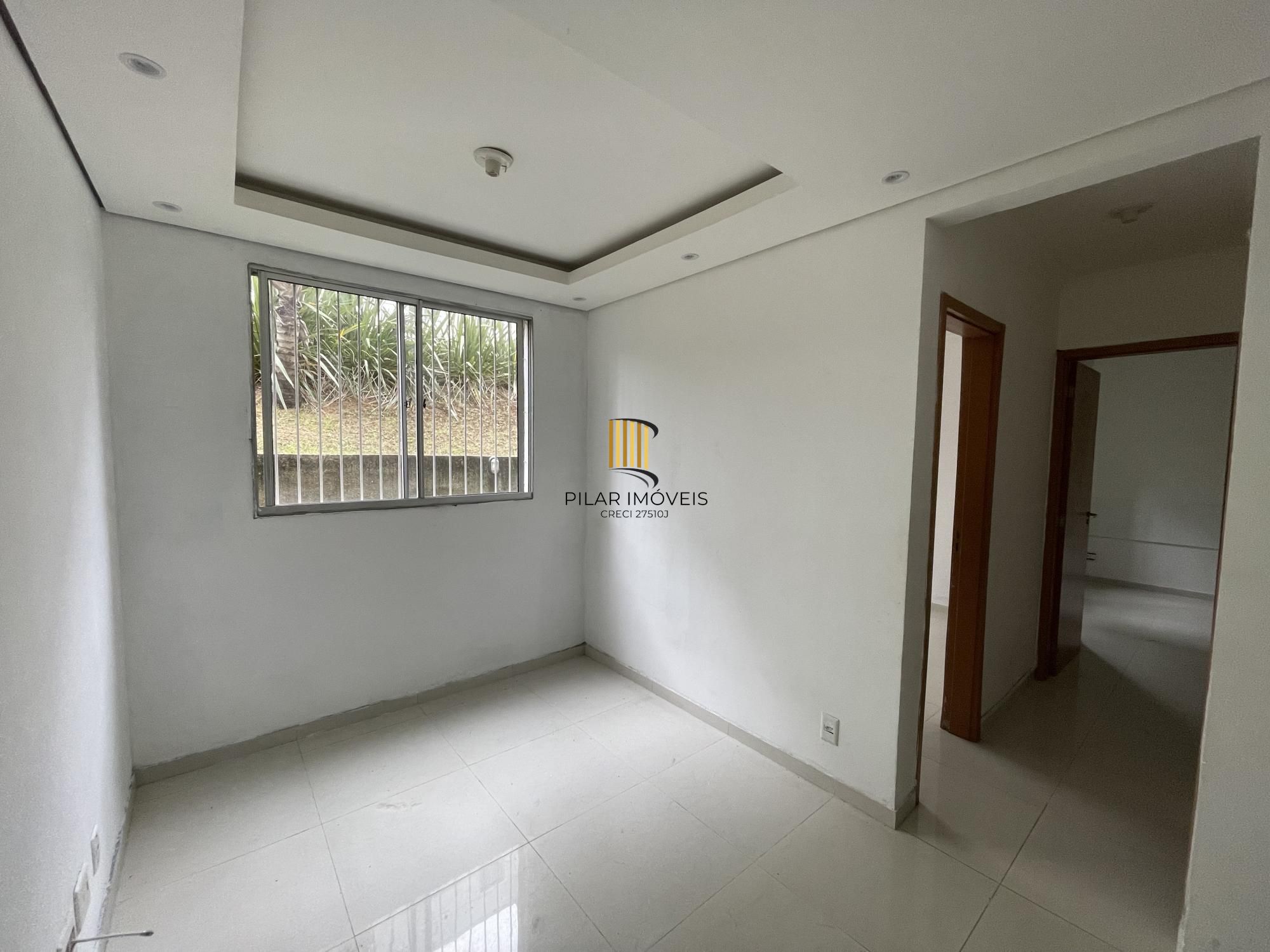 Apartamento Térreo 2 quartos em condomínio fechado com piscina e infra completa