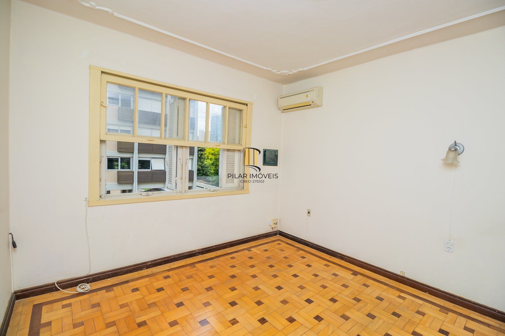 Apartamento a venda com 3 quartos e 90m² no Bairro Auxiliadora
