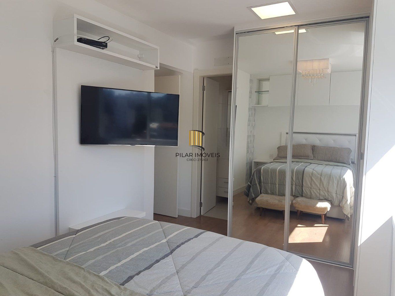 Apartamento de 2 dormitórios no bairro Jardim Botânico