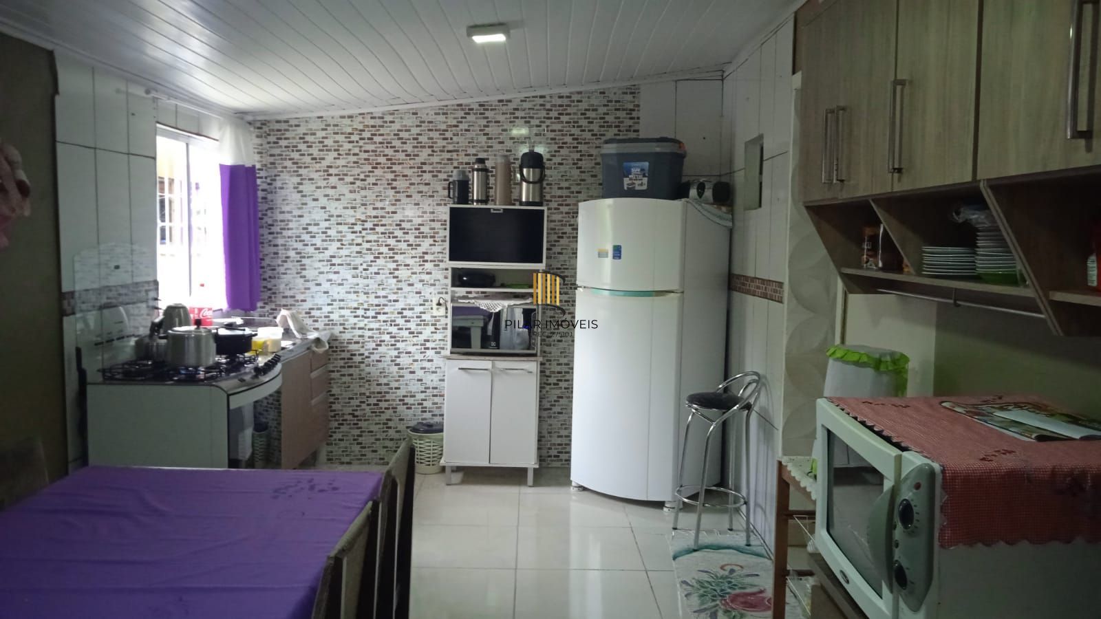 Casa com Piscina à Venda na Vila Elsa – 3 Dorms e Garagem Coberta