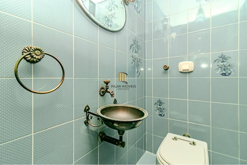 Casa com 3 dormitórios e 185m² no bairro higienópolis