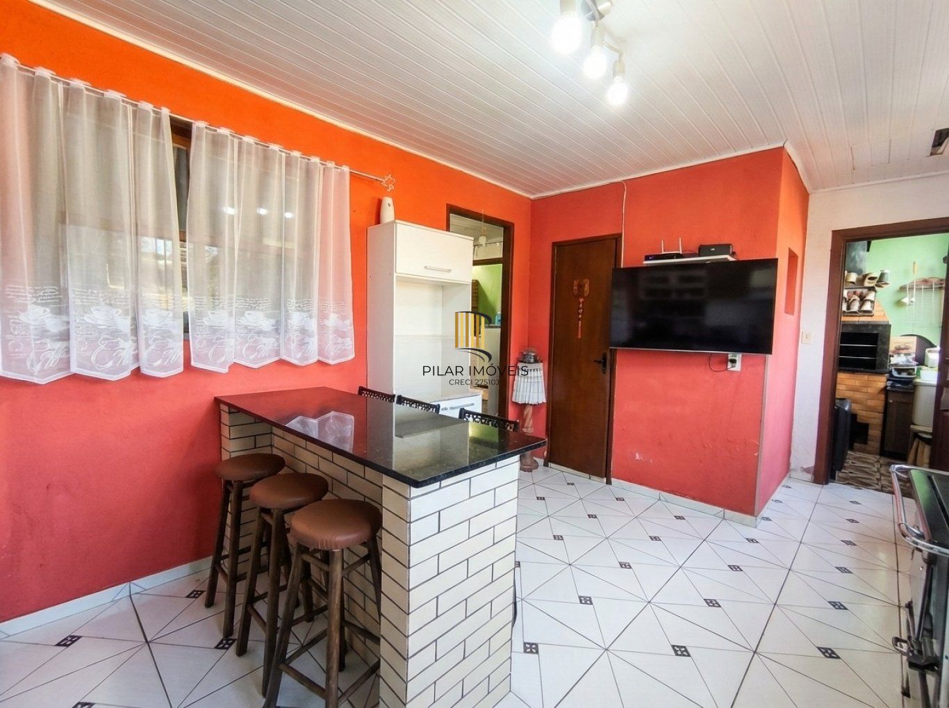 Casa de 2 quartos, churrasqueira, 3 vagas no bairro Aberta dos Morros- Hípica
