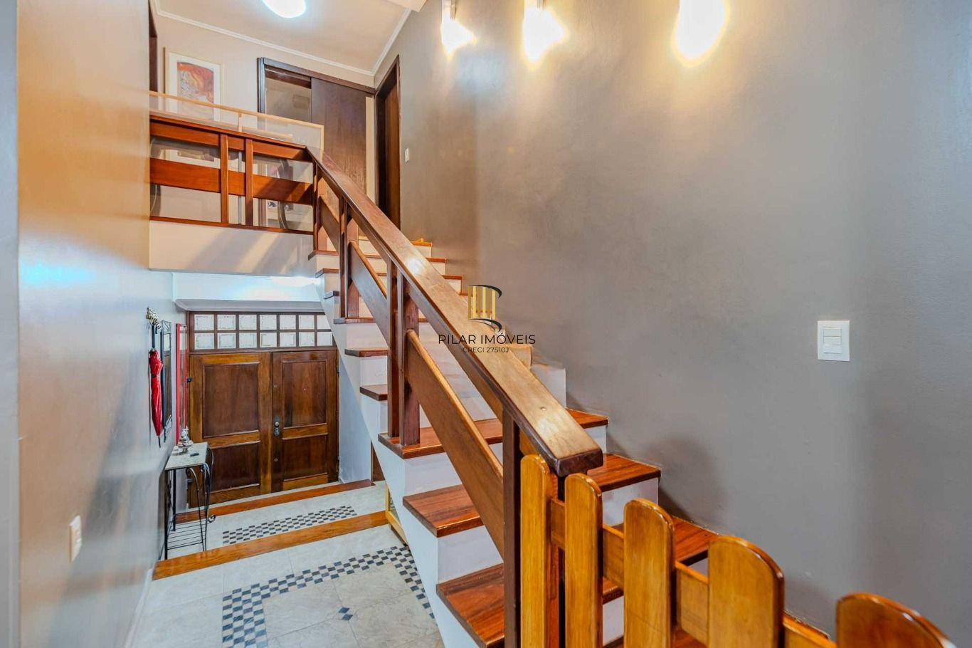 Casa com 3 quartos e 4 vagas no Bairro Vila Ipiranga