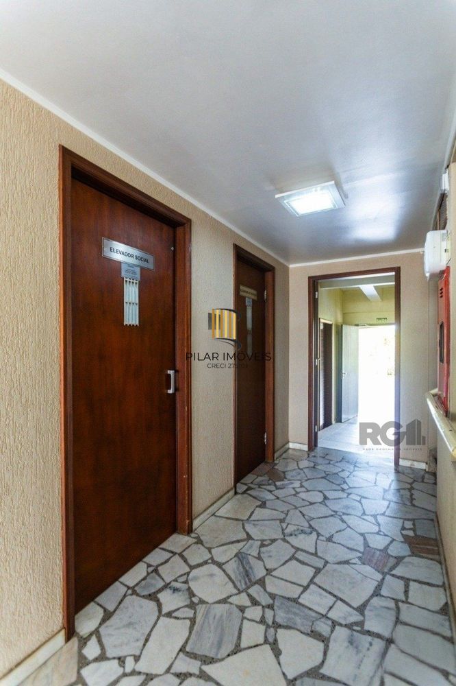 Apartamento com 3 quartos(1 suíte) e 1 vaga de garagem no Bairro Jardim Lindóia