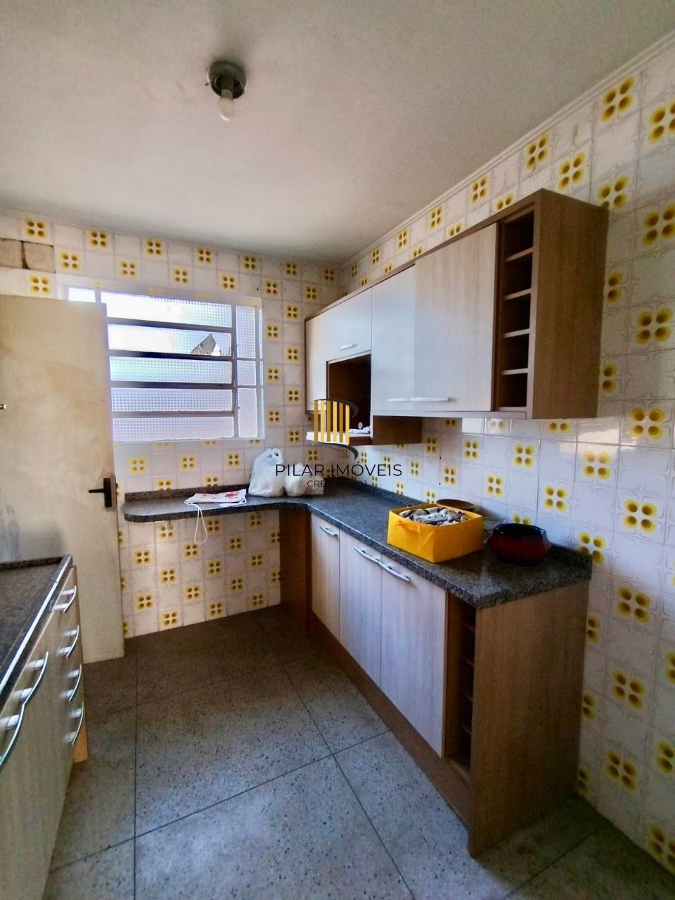 Apartamento de 2 quartos 2 banheiros Terceiro andar 74m2 Vila Ipiranga Iguatemi