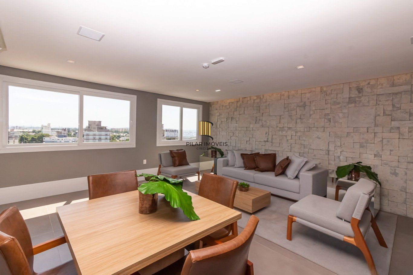 Apartamento com 1  Dormitório com piscina e Elevador no Centro de Canoas.