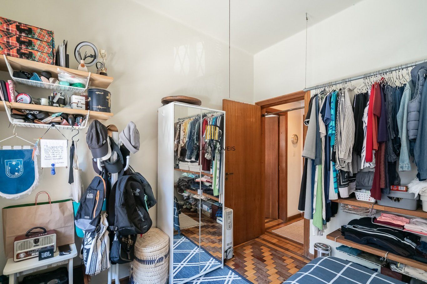 Apartamento com 2 quartos e 82m² à venda em Petrópolis, Porto Alegre.