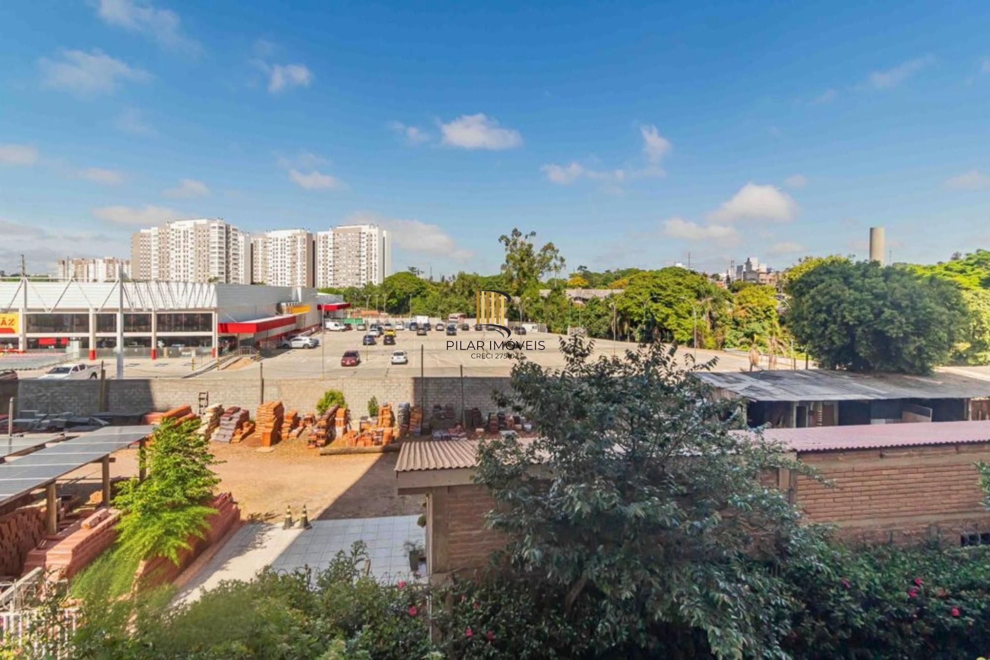 Apartamento com 3 quartos, elevador, sacada e 1 vaga Sarandi.