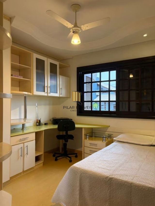 Casa de 3 dormitórios e 1 vaga de garagem em cachoeirinha.