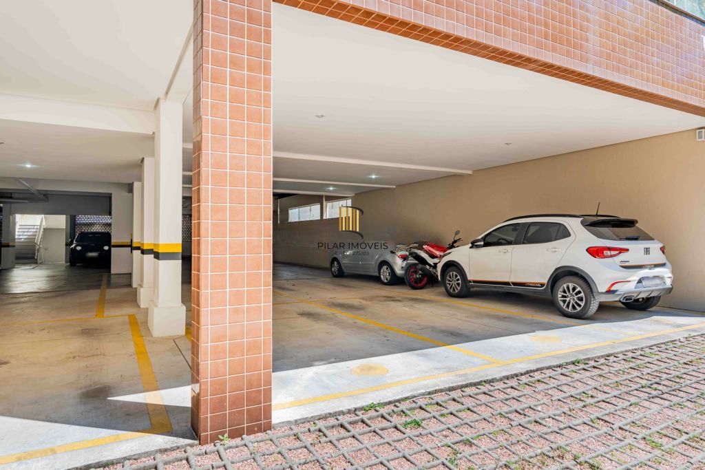 Apartamento com 3 quartos, 2 vagas, piscina e elevador Cristo Redentor